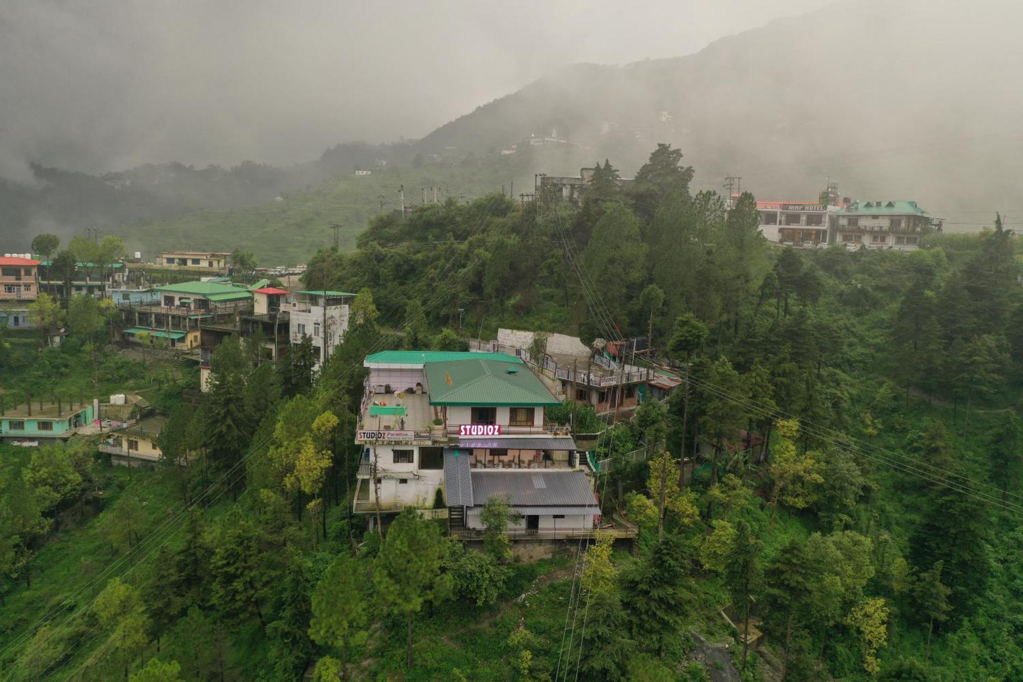 Studioz Paradise Hills Mussoorie Esterno foto