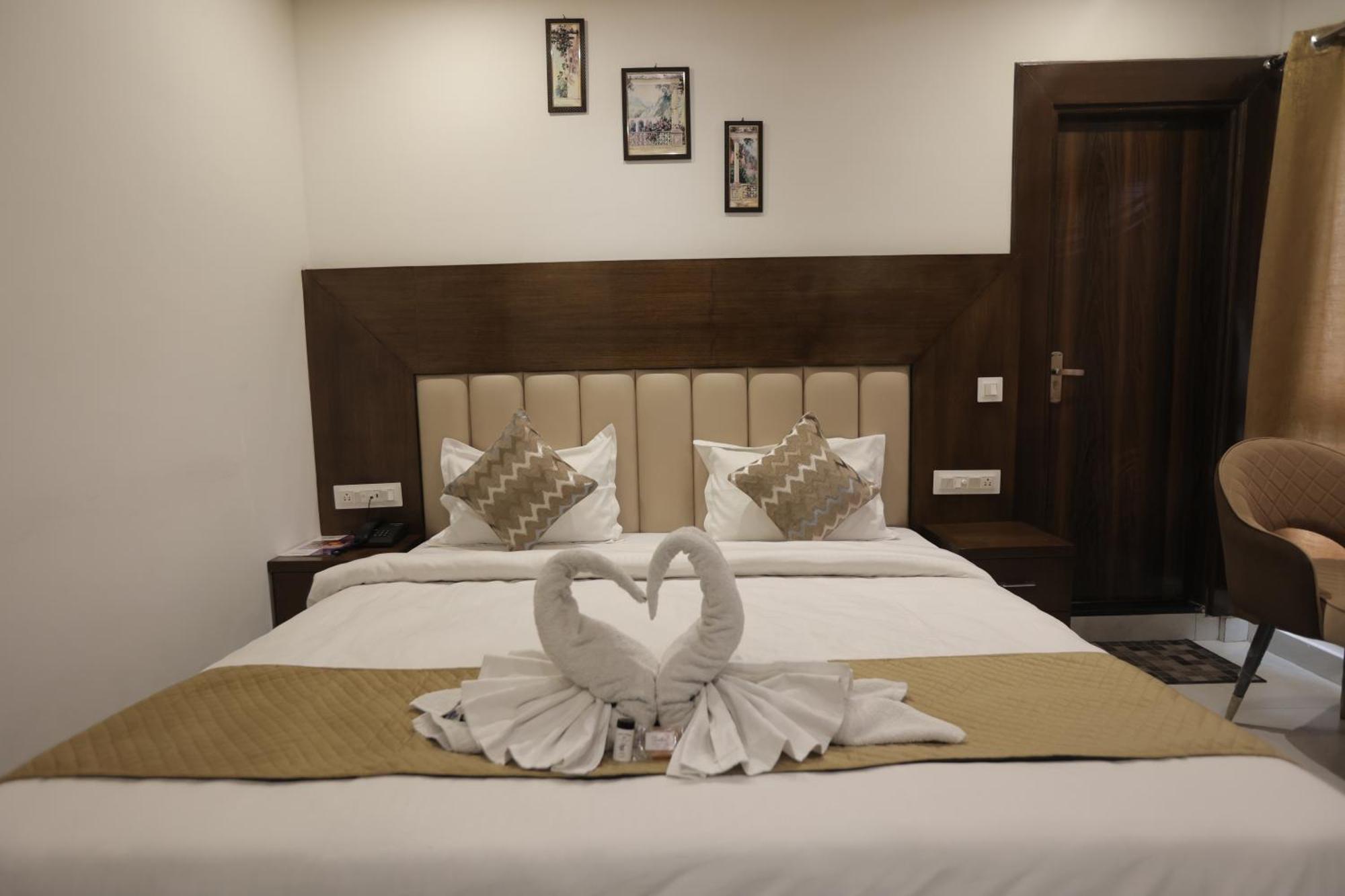 Studioz Paradise Hills Mussoorie Esterno foto