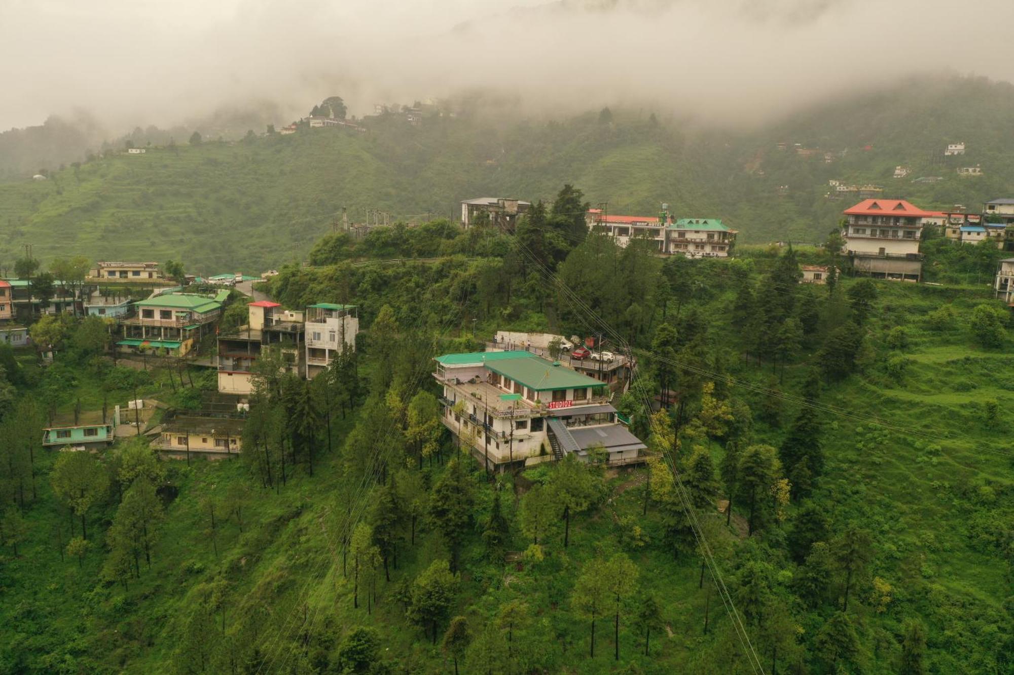 Studioz Paradise Hills Mussoorie Esterno foto