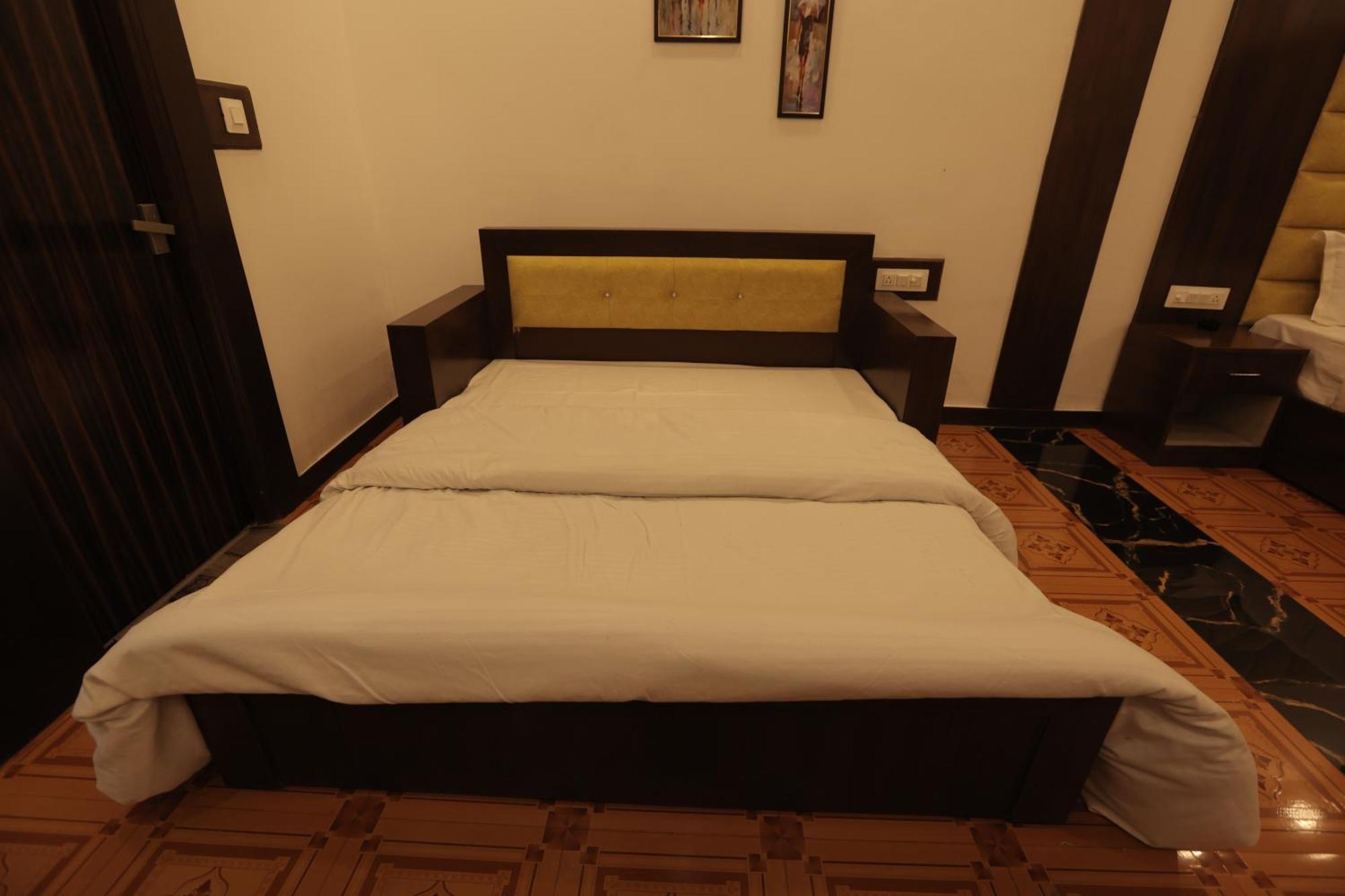 Studioz Paradise Hills Mussoorie Esterno foto